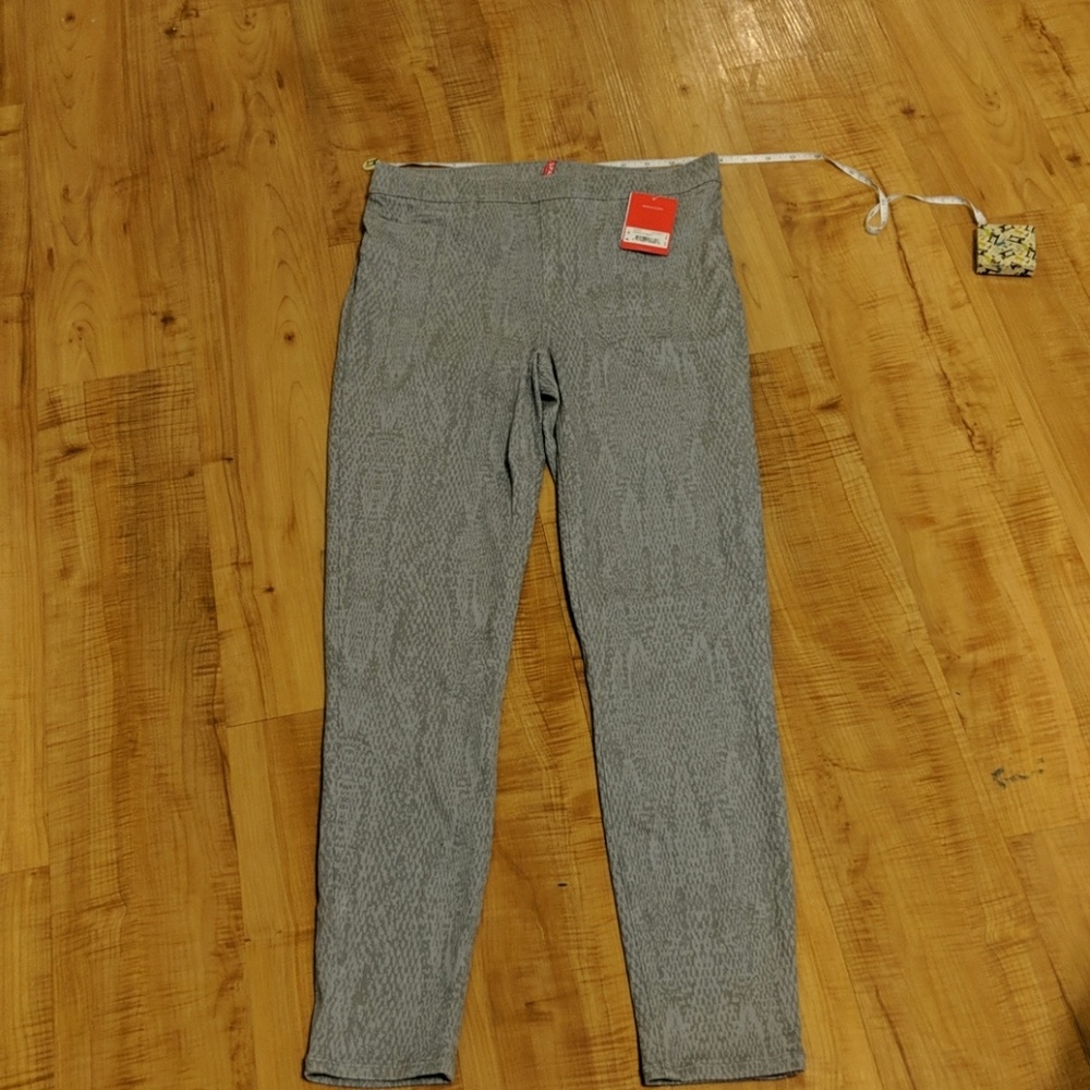 NWT Spanks ankle jean-ish leggings